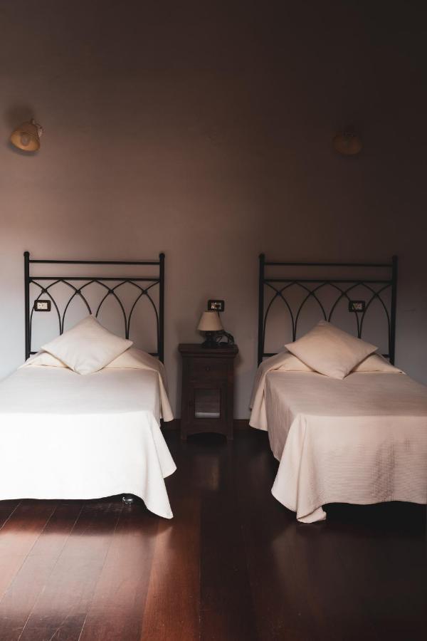 Casa Rural Los Madronos 바예에르모소 외부 사진